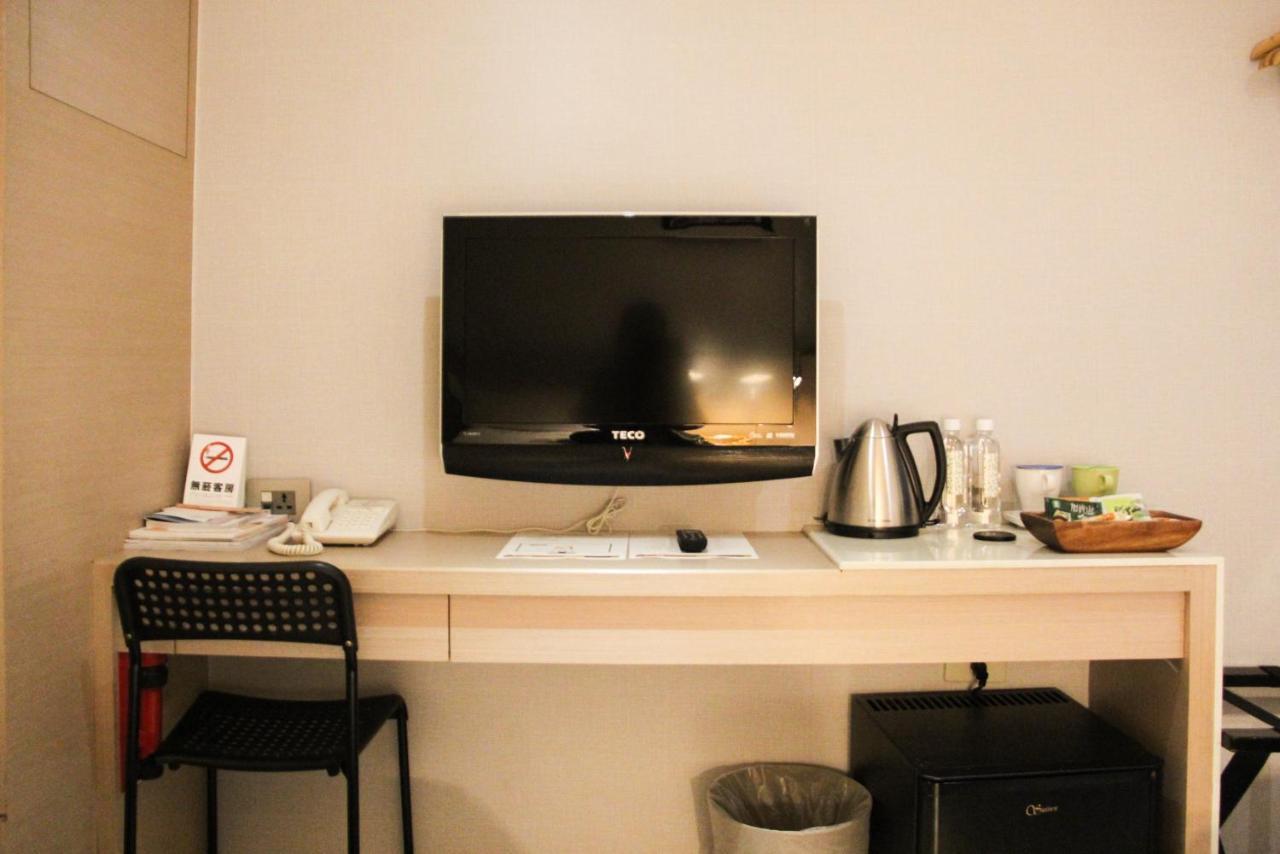 Mellow Fields Hotel Taipei Esterno foto